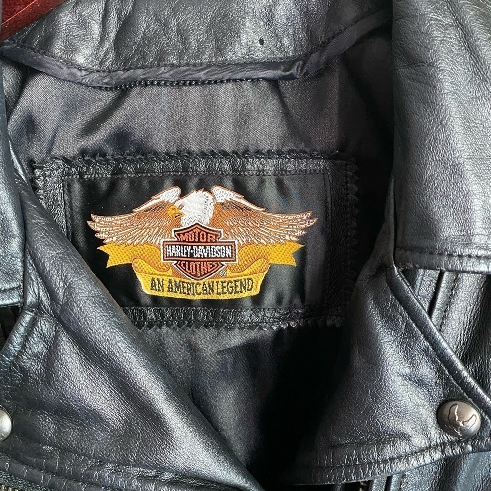 Vintage Harley Davidson Women’s Leather Jacket​​​​​​​​​ - Picture 4 of 13